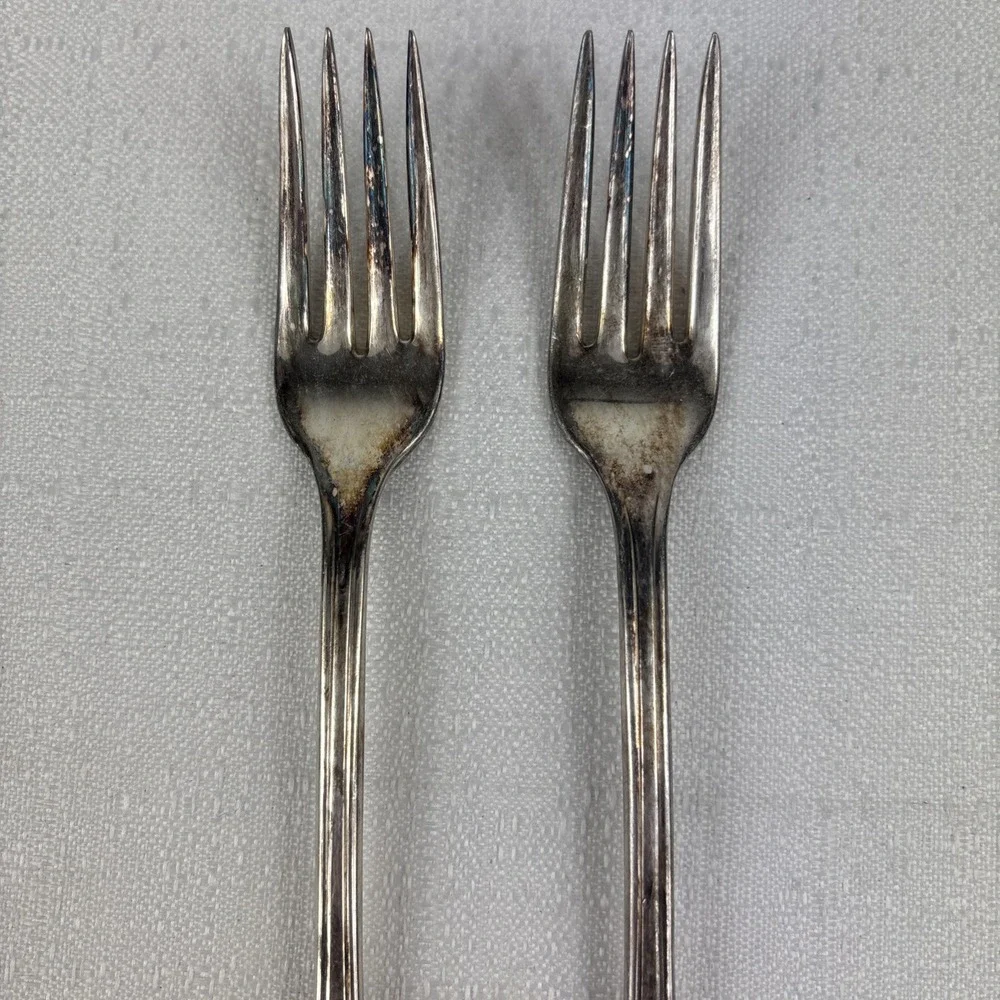 Vintage International‎ Silver Holmes & Edward's FIRST LADY Grille Forks Set Of 2